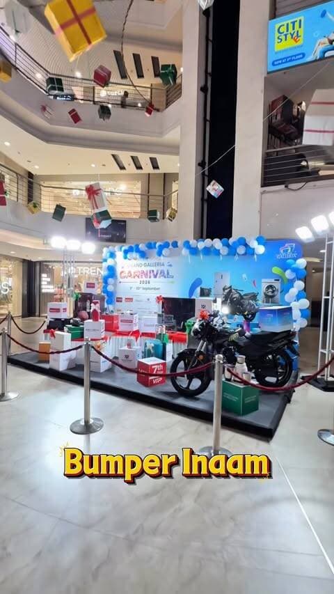 Dhanbad mein pehli baar Ozone Galleria Mall me chal raha hai *Grand Galleria Carnival*. Shopping ki jiye aur jiteye dher sare inam... 🛒
🔥 JITNI ZYADA SHOPPING, UTNE ZYADA CHANCES PRIZE JEETNE KE! 🔥
🎯 LUCKY DRAW WINNERS KA ANNOUNCEMENT — 2nd OCTOBER 2026
Toh shopping bhi karo aur BUMPER PRIZES jeetne ka chance bhi! 😍
1–30 September tak Ozone Galleria Mall zaroor visit karein aur *Grand Galleria Carnival* ka hissa banein! 🛍️🎉
#dhanbad #jharkhand #reels #shopping #luckydraw