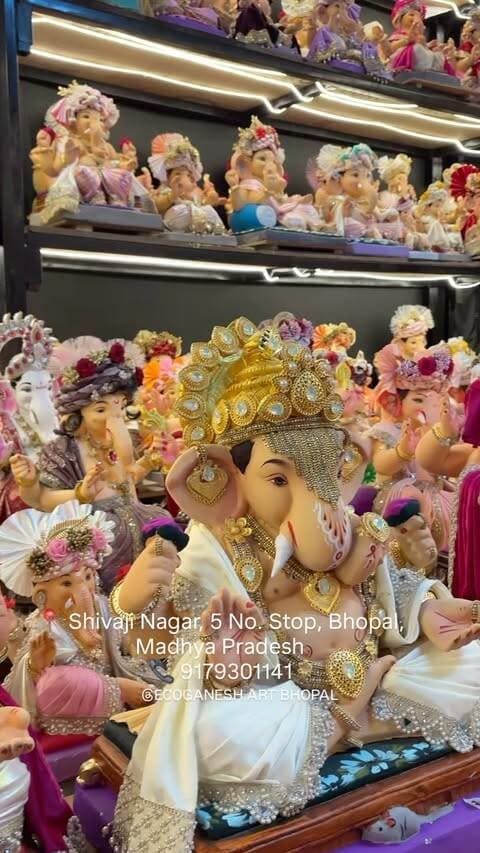 Book your favourite Bappa @ecoganesh_art_bhopal
Contact 9179301141
.
.
.
.
#ganeshutsav #bhopal_the_city_of_lakes #bhopalcity #ganeshfestival #ganpati