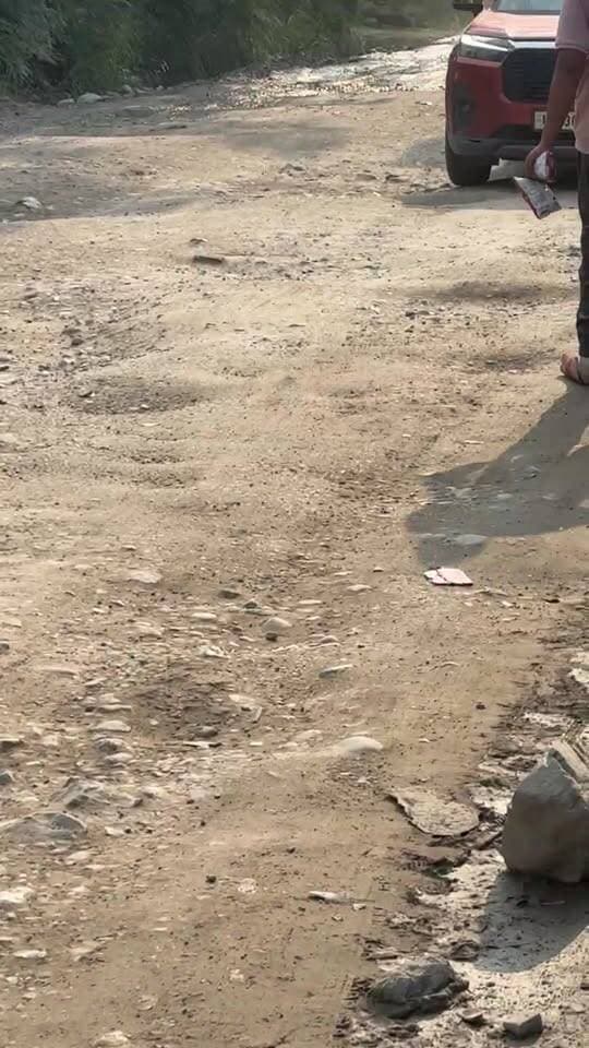 LIVE: पांवटा साहिब में किसी बड़े हा*द*से का इंतजार कर रहा प्रशासन? ग्राउंड जीरो से देखिए पूरी रिपोर्ट, मुकेश रमोल के साथ...!!
@topfans सबसे तेज खबर Sukhvinder Singh Sukhu Paonta Sahib DC Sirmaur Mukesh Ramaul ViralPaonta Harsh Wardhan Chauhan Himachal Pradesh Police Vikramaditya Singh Mukesh Ramaul CMO Himachal Mukesh Agnihotri Indian National Congress Bharatiya Janata Party (BJP) Muse