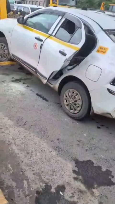 Ghatkopar Eastern Express Highway Par Hua Accident