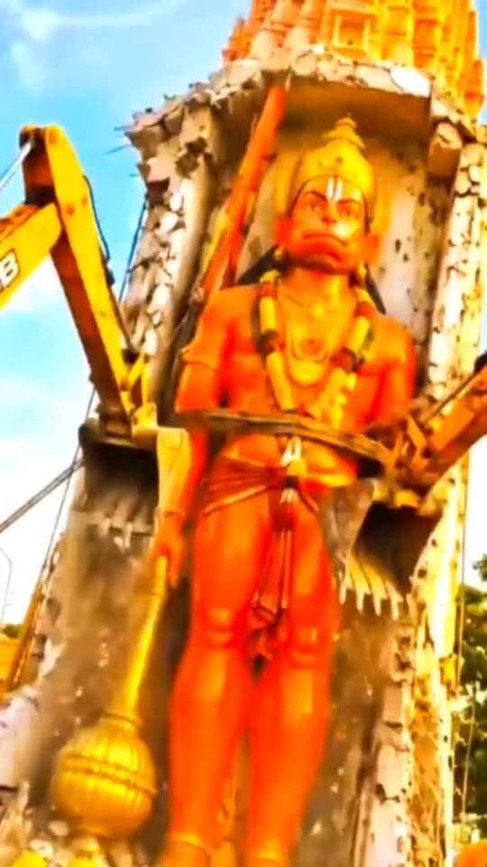 खड़े हनुमान जी उज्जैन 🥹🥰
.
.
.
#ujjain #khadehanumaanji#trending #viralreels #trendingsongs