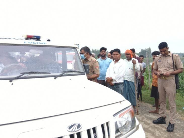 *नाले में डूबकर 8 साल के बच्चे की मौत:* शाहजहांपुर में दोस्तों के साथ नहाने गया था, जाल में फंसा मिला शव; गोताखोरों ने निकाला, थाना कांट क्षेत्र में हुआ हादसा।