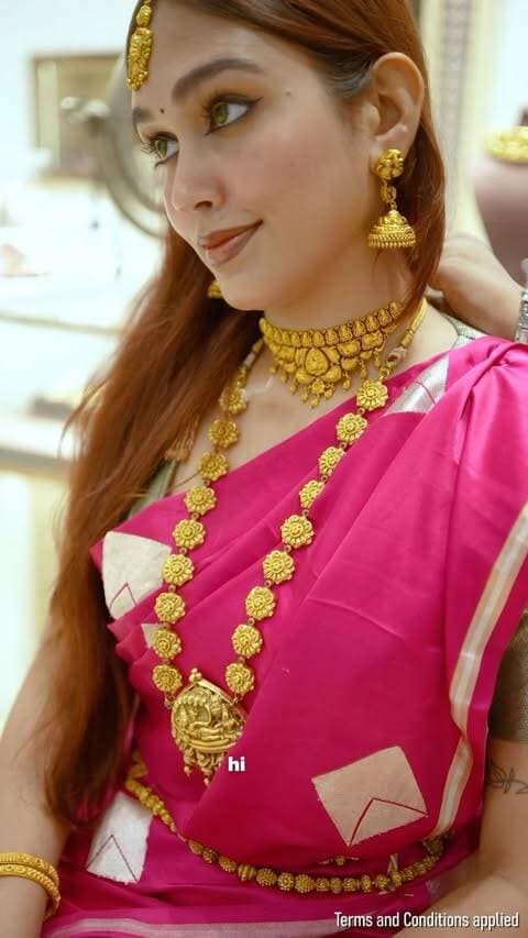 ✨ Banaras, get ready for the 9th Edition of Sumangal Jewellers’ Grand Jewellery Exhibition & Sale! 💎
📅 21st – 23rd August
📍 Sumangal Jewellers, Beside Sumangal Ekam, Sigra, Varanasi
🔥 100% OFF on Making Charges* — इस exhibition की सबसे खास बात!
इस बार discover कीजिए TARINI — 22K & 18K Gold में India की timeless temple artistry से inspired, खूबसूरत और feather-light jewellery collection. ✨
साथ ही explore करें exclusive new Polki designs और Gold & Diamond jewellery के stunning new designs. 💛💎
🏛️ Since 1967 | 60+ Years of Trust
✨ 100% Hallmarked Gold
💎 100% Certified Natural Diamonds
इस बार jewellery देखने नहीं… अपनी favourite jewellery चुनने आइए! ❤️
#SumangalJewellers #JewelleryExhibition #JewellerySale #Varanasi #Banaras BanarasJewellers GoldJewellery DiamondJewellery PolkiJewellery TARINI 22KGold 18KGold TempleJewellery BridalJewellery JewelleryShopping VaranasiShopping BanarasShopping GoldJewelleryVaranasi DiamondJewelleryVaranasi GrandJewelleryExhibition