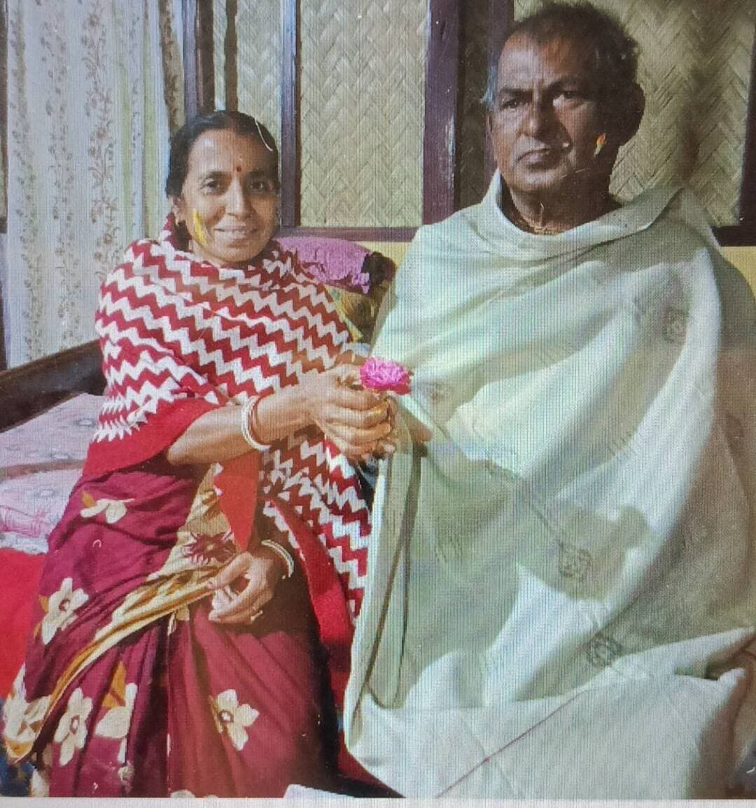 স্বামীর মৃত্যুর ৫ দিনের মাথায় স্ত্রীরও মৃত্যু! ২৫ বছরের দাম্পত্যের বন্ধন ছিন্ন হলো না মৃত্যুতেও, শোকে স্তব্ধ উত্তর চড়িলাম