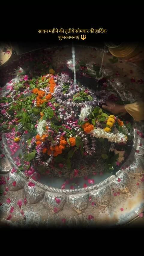 हर हर महादेव 🔱
#banaras #trendingreels #kashi #mahadev #mahakal