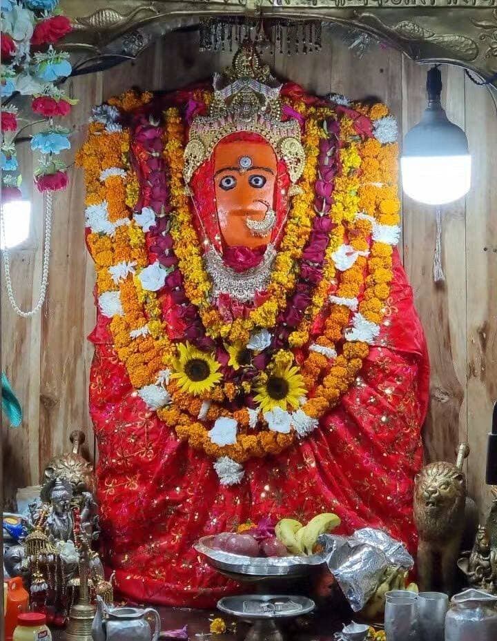जय माँ चामुंडा 🌹🌹