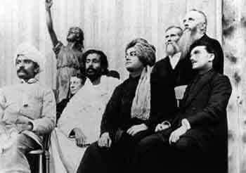 वर्ष 1893 में स्वामी विवेकानंद जी ने अमेरिका के शिकागो में आयोजित विश्व धर्म संसद में भाषण दिया था
उसकी प्रतिध्वनि युगों-युगों तक सुनाई देती रहेगी
उनके विचारों को भारत के युवा आत्मसात करके देश को पुनः विश्वगुरु बनाने में अपनी सहभागिता निभायें।
*✍️🙏🚩*
<nis:link nis:type=tag nis:id=follower nis:value=follower nis:enabled=true nis:link/> <nis:link nis:type=tag nis:id=nonfollowers nis:value=nonfollowers nis:enabled=true nis:link/>