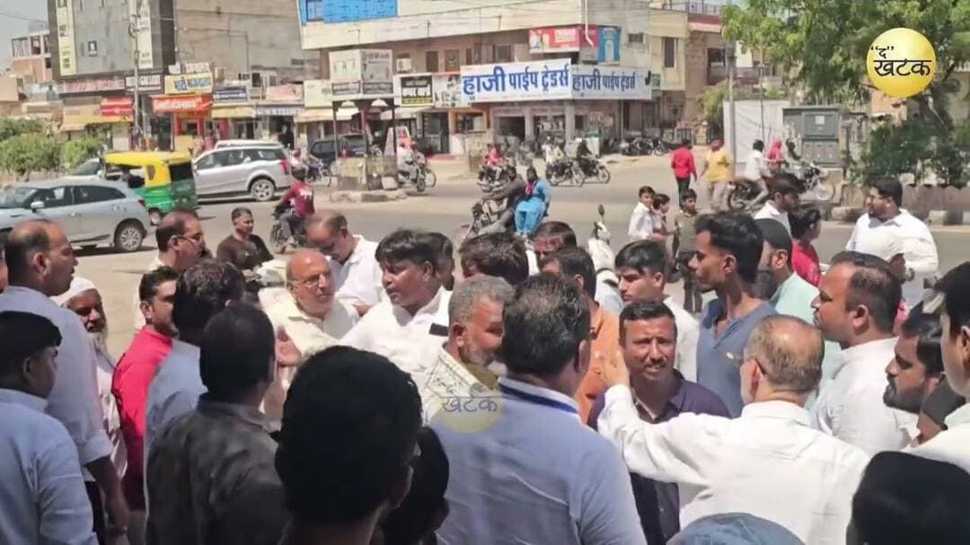 जोधपुर के आदर्श मतदान केंद्र पर फर्जी वोट को लेकर काँग्रेस और BJP हुए आपने-सामने..
