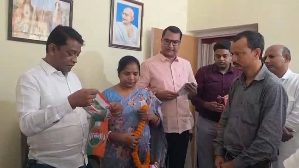 भारतीय जनता पार्टी के कई लोग कांग्रेस पार्टी में हुए शामिल