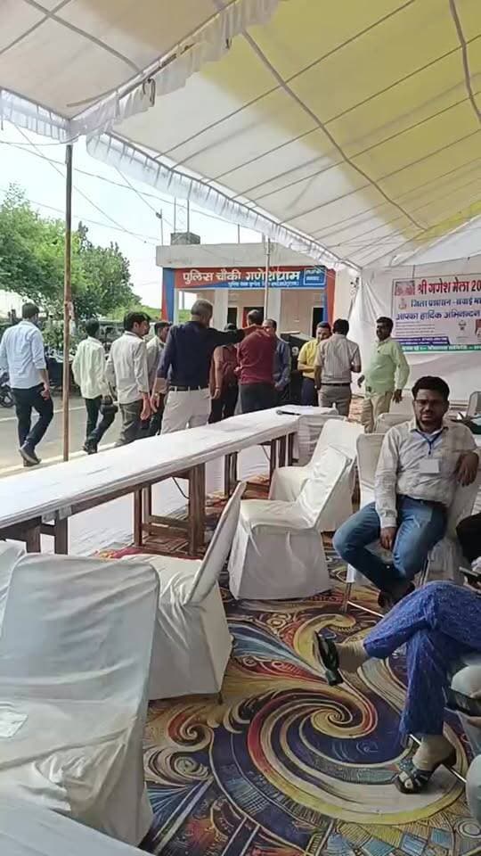 सवाई माधोपुर रणथंभौर त्रिनेत्र गणेश मेला 2026
बाइट डीएफओ मानस सिंह ने दी जानकारी।
#DM Sawai Madhopur #SP Sawai Madhopur #dfo Sawai Madhopur #traffic police Sawai Madhopur #CMO Jaipur