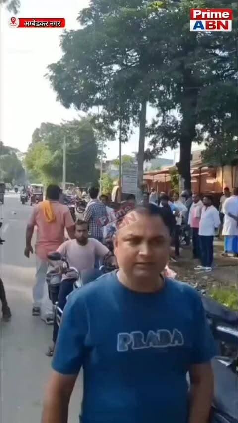 बहन को स्कूल छोड़ लौट रहे युवक की सड़क हादसे में मौत, बाइक टक्कर के बाद पिकअप ने मारी टक्कर।