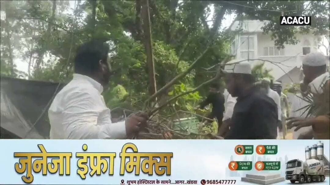 एक हफ्ते में खंडवा के मुस्लिम समाज ने बदल दी बड़ा कब्रिस्तान की तस्वीर ! #khandwa
