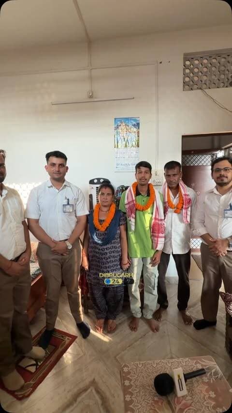 🚨 ALLEN DIBRUGARH CREATES HISTORY! 🏆
FROM A SECURITY GUARD’S FAMILY TO A GOVERNMENT MEDICAL COLLEGE — AMAR RAUT MAKES HIS DREAM COME TRUE! 🩺🎓
🌟 AMAR RAUT | NEET 2026 SUCCESS STORY
In a remarkable story of determination, opportunity and excellence, Amar Raut, a student of ALLEN Dibrugarh, has successfully cracked NEET 2026 and secured admission to Government Medical College, Kokrajhar, Assam. 🩺🇮🇳
🤝 ALLEN DIBRUGARH × ASSAM STATE YOUTH COMMISSION
Under the “Bikoxito Jibon Porikolpona” Scheme, Amar received the opportunity to pursue his academic dreams at ALLEN Dibrugarh — proving that talent and determination can overcome every barrier. ✨
💙 From humble beginnings to a seat in a Government Medical College, Amar’s journey is more than a success story — it is an inspiration for every young dreamer in Assam.
🔥 BACKGROUND DOESN’T DEFINE DESTINATION.
DETERMINATION DOES.
🚀 ALLEN Dibrugarh — Empowering Dreams. Creating Achievers. Shaping Future Doctors.
#ALLENDibrugarh #ALLENAssam #NEET2026 #NEETSuccess #AssamPride