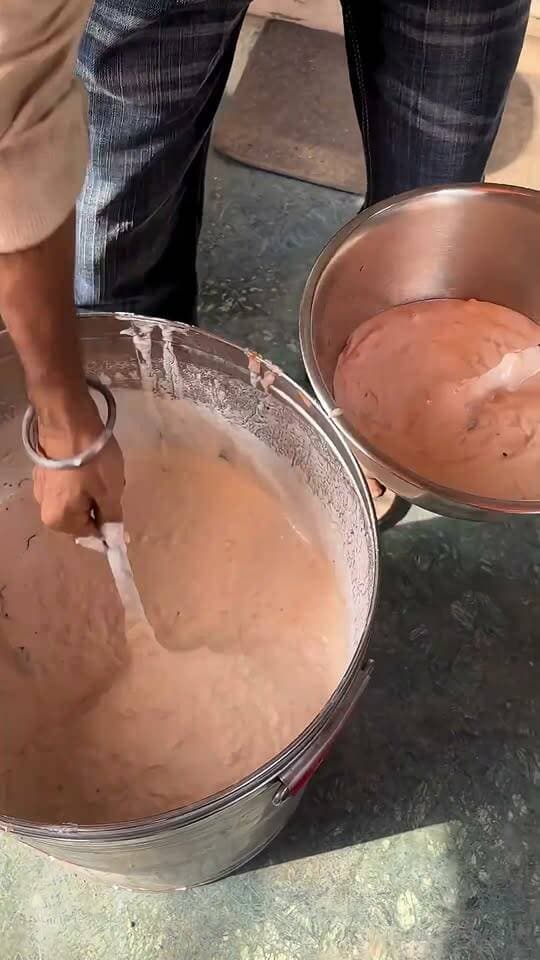 Crispy Rice Paniyaram Making 🤤🔥 | South Indian Street Food
#RicePaniyaram #Paniyaram #SouthIndianFood #IndianStreetFood #StreetFood #FoodLovers #Foodie #TastyFood #CrispyFood #FoodReels