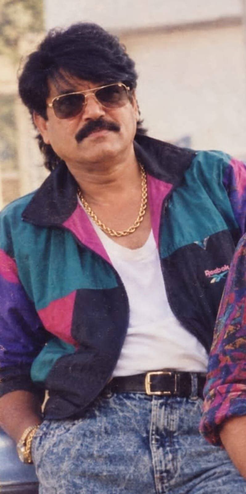 हीरो भाई को जन्मदिन की ढेर सारी शुभकामनाएं🎂