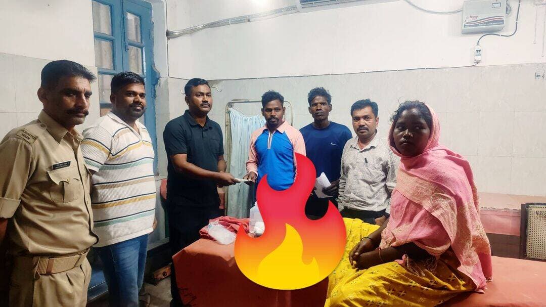 27 नंबर जाने वाले रास्ते के जंगल में भालू का ह*मला, वन कर्मियों ने तुरंत अस्पताल पहुंचकर किया पैसे दे कर किया सहयोग <nis:link nis:type=tag nis:id=lohardaga nis:value=Lohardaga nis:enabled=true nis:link/> <nis:link nis:type=tag nis:id=भालू nis:value=भालू nis:enabled=true nis:link/>