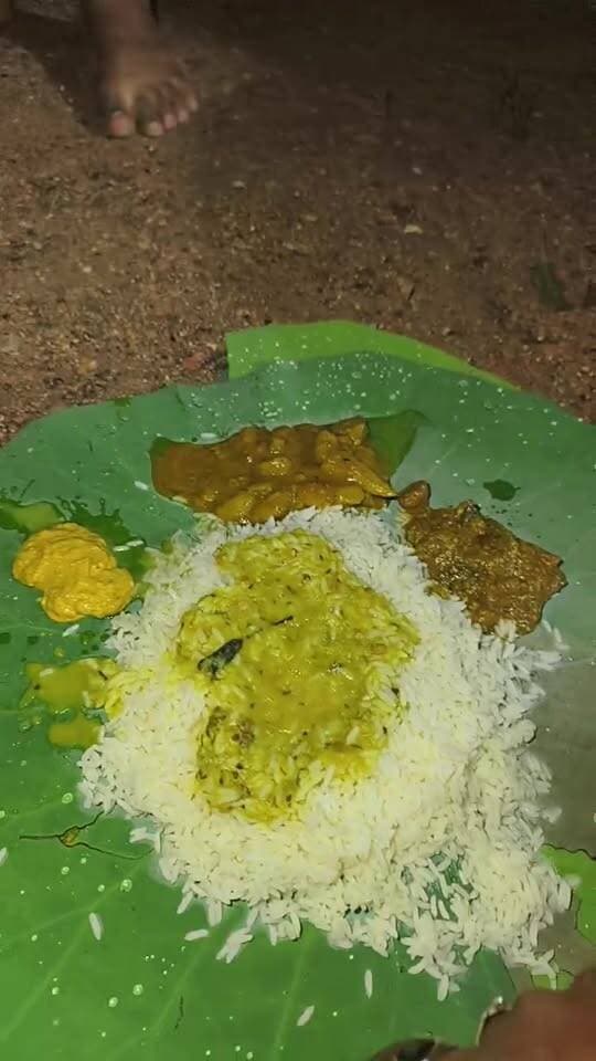 10 से 20 साल पहले जमाने वाले पत्तापर, भोज बैठकर आज खा रहे हैं 😱