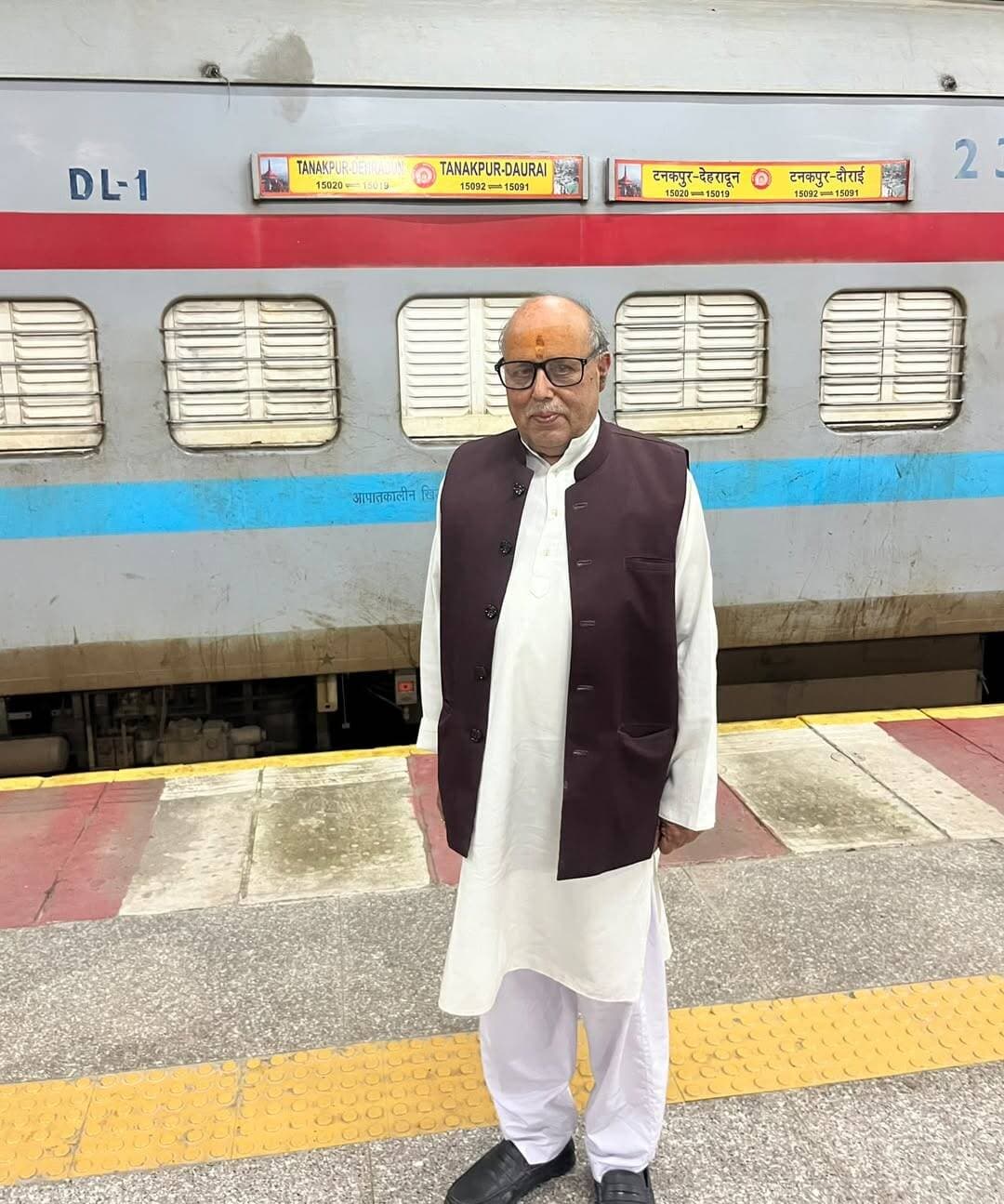 चम्पावत को पहली बार उत्तराखंड भाषा संस्थान में मिला प्रतिनिधित्व
डॉ. कीर्तिबल्लभ शक्टा सामान्य सभा के सदस्य नामित, साहित्य एवं लोकभाषा जगत में खुशी ....