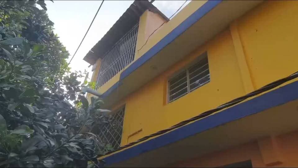 बंद घर का ताला तोड़ लाखों की चोरी, मूसलाधार बारिश में चोरों ने बोला धावा