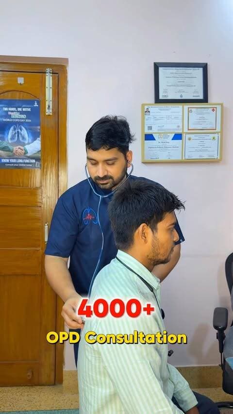 Dhanbad mein respiratory problems ke liye advanced care — ab apne hi shehar mein!
Kya aap jaante hain, Dhanbad mein Dr. Akash Deep pichhle 3 saalon se lungs aur respiratory problems se judi conditions ka treatment kar rahe hain.
📍 Akash Respiratory Care, Saraidhella, Dhanbad
Doctor Akash Deep ke according, yahan 1,000+ patients ka treatment aur 4,000+ OPD consultations kiye ja chuke hain.
Yahan pulmonology se judi advanced facilities bhi available hain. Kuch challenging cases mein bhi treatment kiya gaya hai—jaise 1.5 saal ke bachche ki airway se moongfali successfully remove karna aur ek bachche ki airway se safety pin remove karna.
Matlab, respiratory care ke liye har baar Dhanbad se bahar jaana zaroori nahi—advanced respiratory care ki facility ab apne shehar mein bhi available hai. ❤️
Agar aapko saans, lungs ya airway se judi koi problem hai, to qualified pulmonologist se consultation ke liye Akash Respiratory Care visit kar sakte hain.
📍 Location: Saraidhella, Dhanbad
📞 OPD Appointment / Enquiry: Screen par diye gaye number par contact karein.
Medical treatment ke liye doctor ki proper consultation zaroor lein.
☎️7320813303
#dhanbad #doctor #reels #jharkhand #doctortreatment