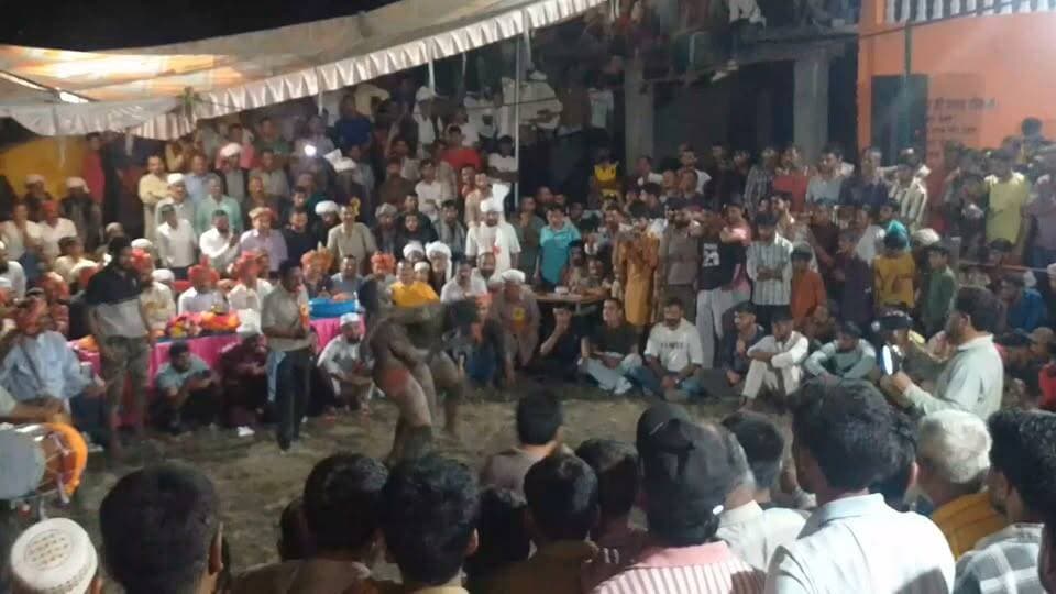 रात 8:00 बजे तक चली साहो दंगल की कुश्तीयां