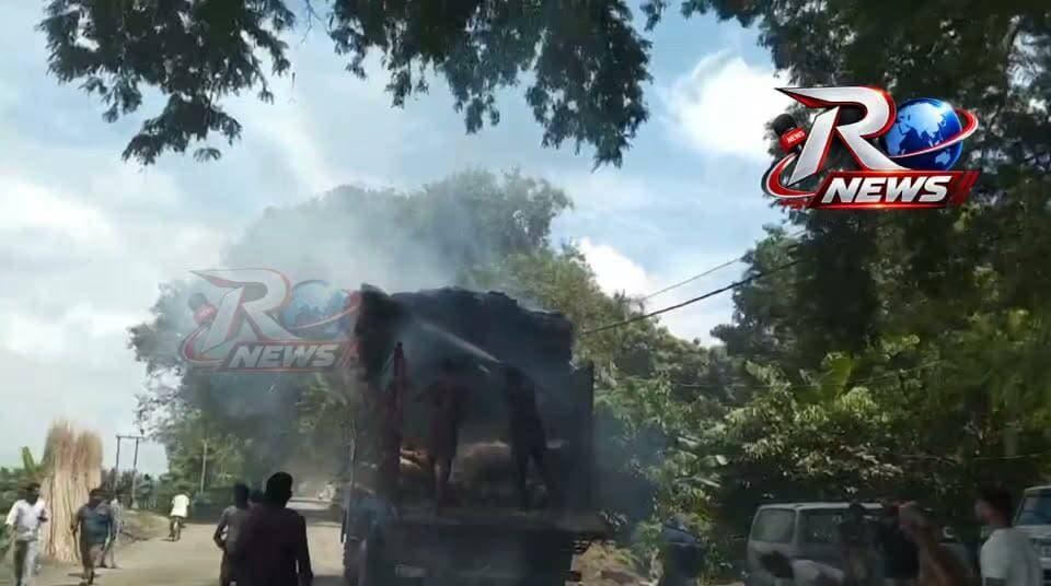 রাণীনগরে শুকনো পাটে অগ্নিকাণ্ড।
#highlightseveryone #highlight #highlightseveryonefollowers #RANINAGAR #Murshidabad #police