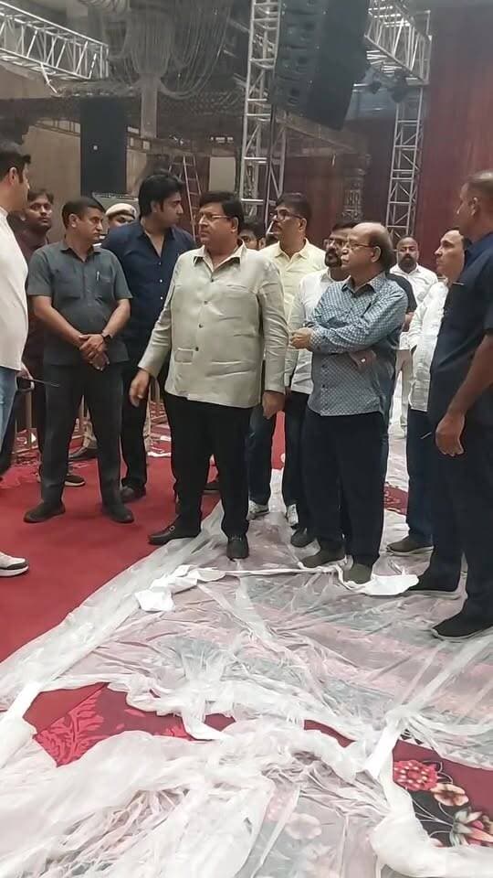 फरीदाबाद में होने वाले गणेश महोत्सव कार्यक्रम स्थल का निरीक्षण करने के लिए पहुंचे कैबिनेट मंत्री विपुल गोयल
Vipul Goel @topfans Nayab Saini Rakesh Kumar