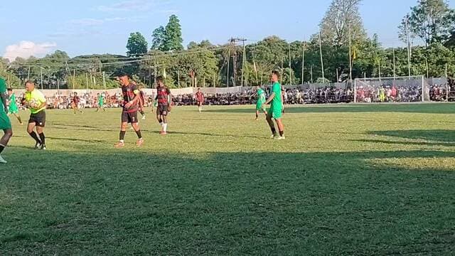 শ্বহীদ বীৰ বিৰচছা মুণ্ডা ফুটবল প্ৰতিযোগিতাৰ চূড়ান্ত খেলখনত মণিপুৰ বনাম Assam 5th CDO BN থ মাজত
