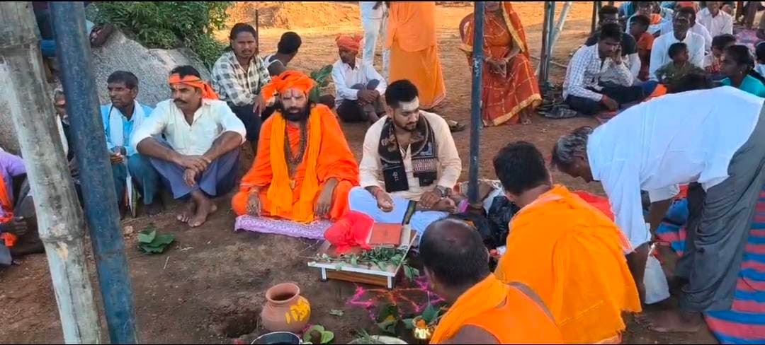 चोटहासा में होगा श्रीश्री लक्ष्मी नारायण महायज्ञ और श्रीराम कथा का भव्य आयोजन.....see more