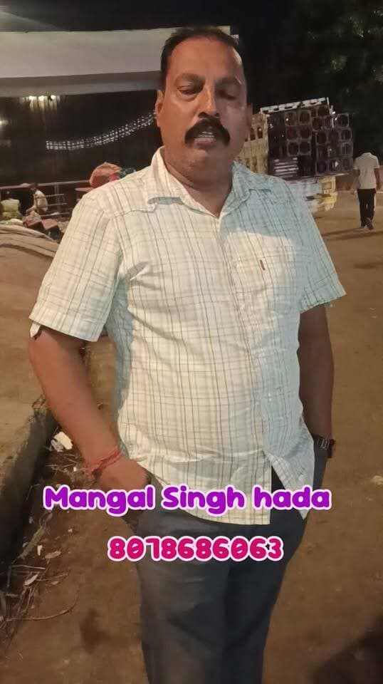 🚨 गणेश चतुर्थी पर जीएडी सर्कल का मेला, हर साल विवादों में क्यों?
कोटा। गणेश चतुर्थी पर जीएडी सर्कल में हर साल मेले का आयोजन होता है। रोशनी, झूले और खरीदारी के लिए बड़ी संख्या में लोग पहुंचते हैं, लेकिन मेले के साथ विवादों का सिलसिला भी जुड़ा रहा है।
हर साल कोई न कोई घटना बनती है चर्चा का विषय! मेले में पहले भी चाकूबाजी सहित कई घटनाएं सामने आ चुकी हैं। लड़ाई-झगड़े और विवादों के कारण कई बार मेले की सुरक्षा व्यवस्था पर सवाल उठे हैं।
अब सवाल यह है कि इस बार प्रशासन क्या खास इंतजाम करेगा? क्या मेले में पुलिस की पर्याप्त तैनाती होगी? क्या असामाजिक तत्वों पर नजर रखी जाएगी? या फिर हर साल की तरह इस बार भी मेले के बाद विवादों की चर्चा होगी?
गणेश चतुर्थी का मेला खुशियों का पर्व है, लेकिन सुरक्षा व्यवस्था में लापरवाही किसी बड़ी घटना का कारण बन सकती है।
जर्नलिस्ट मंगल सिंह हाडा #Kota #KotaNews #GADCircle #GaneshChaturthi #Mela #KotaPolice #BreakingNews