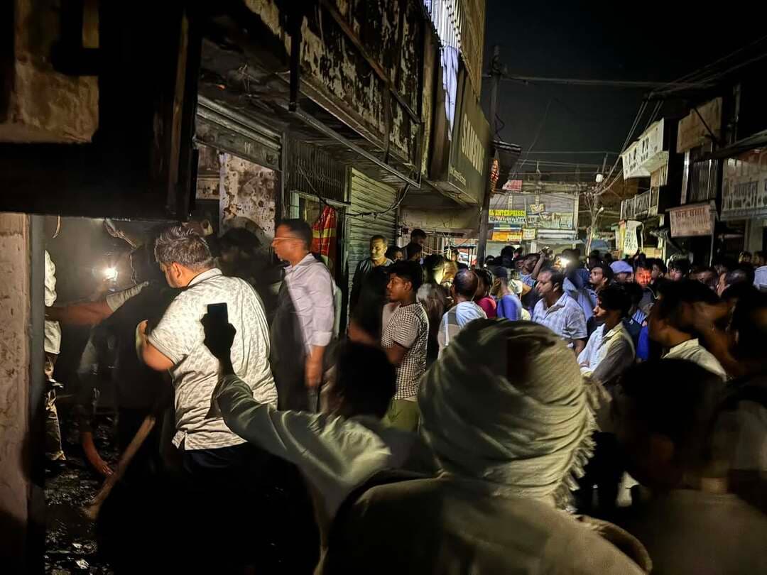 न्यू मार्केट की चश्मे की दुकान में भी”ष”ण आ”ग, मची अफ़रा-तफ़री! #shorts #reelsviral