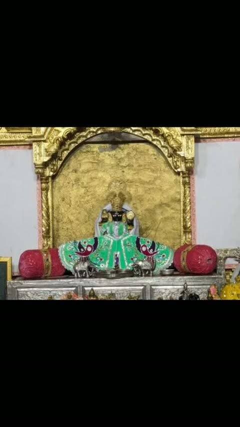 🙏 श्री सांवरिया सेठ जी के मंगला आरती दर्शन 🙏
भक्ति और आस्था से सराबोर कीजिए अपने दिन की शुरुआत श्री सांवरिया सेठ जी के पावन मंगला आरती दर्शन के साथ।
🌺 सेठ जी की ओर से आप सभी भक्तों को श्री गणेश चतुर्थी की हार्दिक शुभकामनाएं। 🌺
🙏 जय श्री सांवरिया सेठ जी 🙏
गणपति बप्पा मोरया 🚩