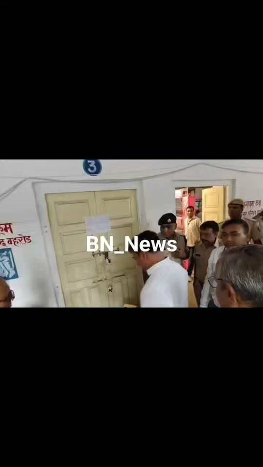 नगरपरिषद बहरोड़ के 55 वार्डो के लिए बनाए गए राजकीय महाविद्यालय में स्ट्रांग रूम को खोला
अब आधे घंटे के अंदर आने लगेंगे चुनाव परिणाम
