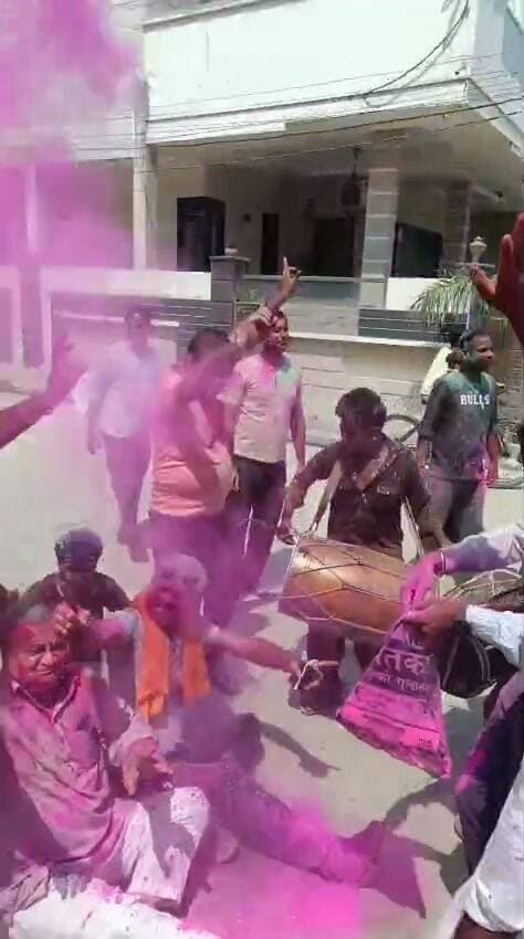 #hanumangarh हनुमानगढ़ टाउन के वार्ड नंबर 23 में प्रदीप ऐरी की धर्मपत्नी की विजय ,जीत का जश्न