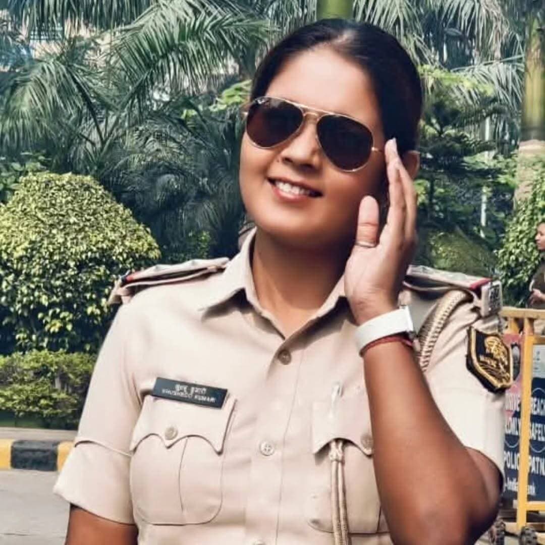 बनमा ईटहरी थाना के पूर्व थानाध्यक्ष खुशबू कुमारी को जन्मदिन की हार्दिक शुभकामनाएं एवं बधाई