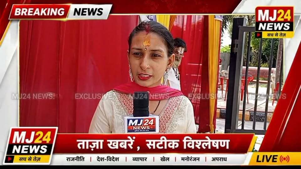 गणेश जी की पूजा-अर्चना के बाद भंडारा, बड़ी संख्या में सोसायटी निवासी हुए शामिल
- TDI Tuscan City में गूंजा गणपति बप्पा मोरया
- श्रद्धा के साथ मनाई गणेश चतुर्थी