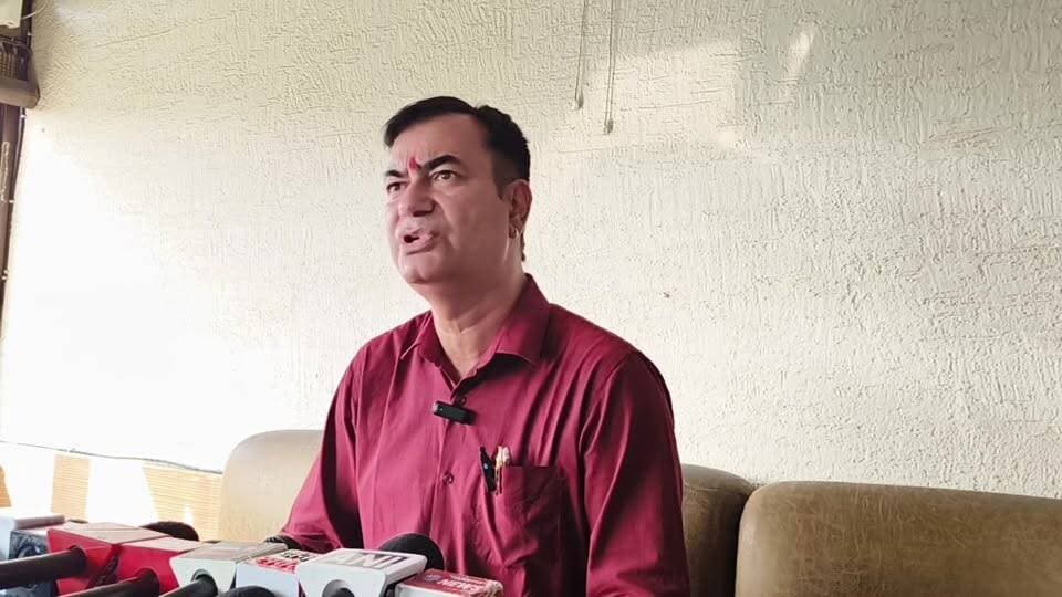 LIVE नाहन: मेडिकल कॉलेज में रेडियोलॉजी विभाग की बद*हाली पर भड़*के भाजपा के सह मीडिया प्रभारी विक्रम वर्मा, सरकार को घेरा*