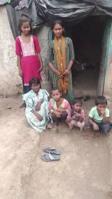 jalaun 6 bacchiya hui anath
