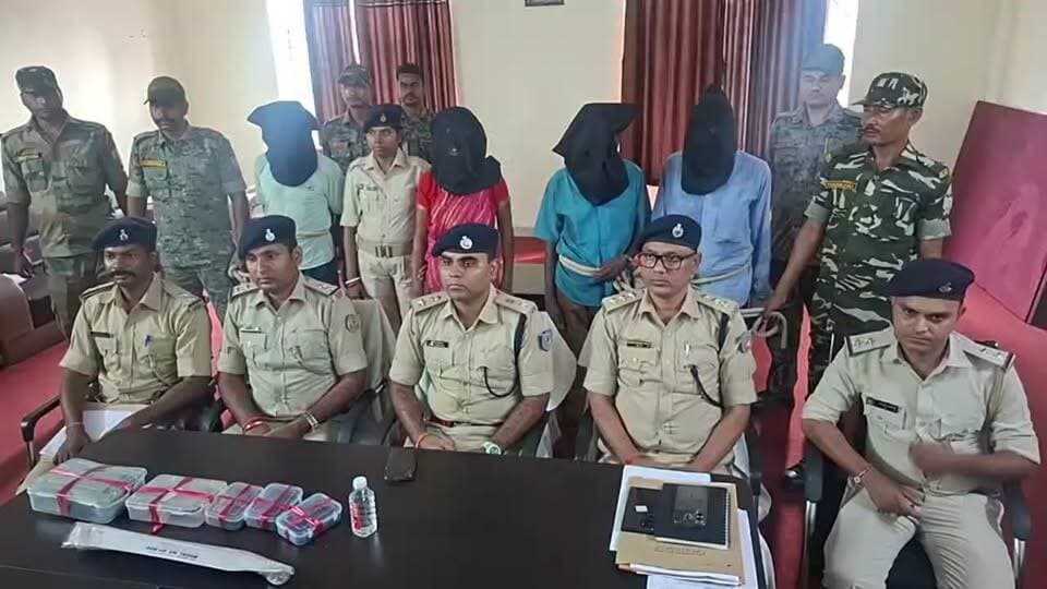 धनबाद,बलियापुर महिला की गला काटकर हत्या मामले को लेकर सिटी एसपी ने किया प्रेसवार्ता देखिए 99 न्यूज पर लाइव