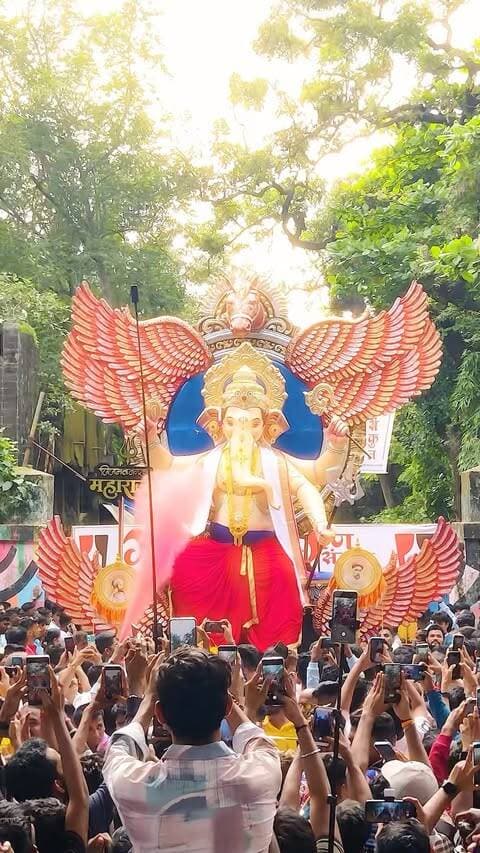1 day to go “Bappa Aagman” 🌸💗
Follow 👉 @bsb_vlogs
#explore #ganpatibappamorya #ganpatiaagman #chintamani #ganeshchaturthi
