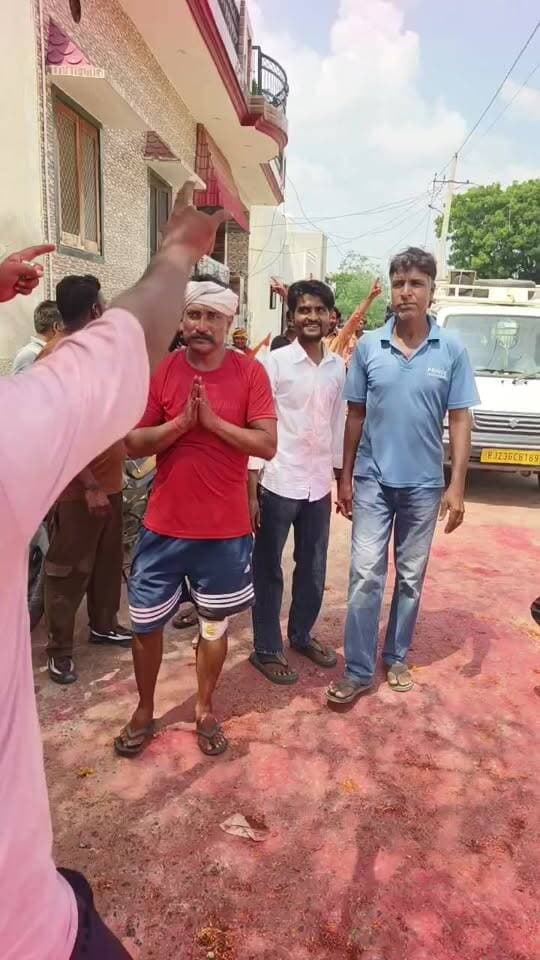 जीत का जश्न : वार्ड नंबर 17 कांग्रेस प्रत्याशी ज्योति प्रेम