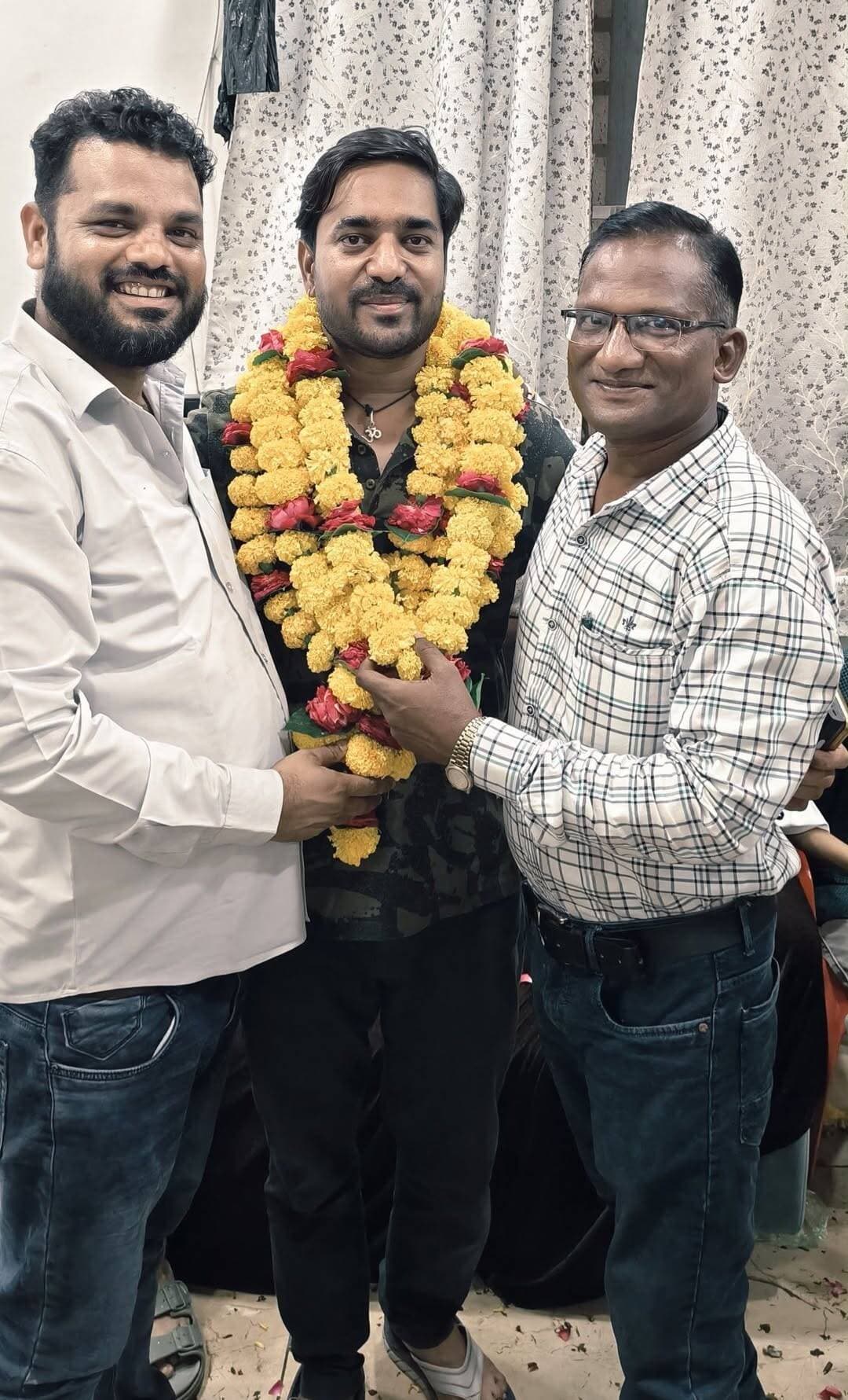 आदरणीय बड़े भाई कमल राठौर जी को बधाई
जनता की जीत हुई