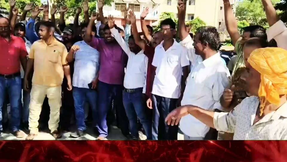 मानदेय लागू नहीं होने से पशु मैत्री व टीकाकर्मियों में आक्रोश, विभागीय कार्यों के बहिष्कार का निर्णय।