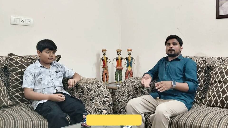 🎤 खास बातचीत:
👦 10 साल के Zen Alpha ने ऑन कैमरा बताईं रोहतक की समस्याएं!
🏫 स्कूल | 🛣️ सड़क | 🗑️ कूड़ा
बच्चे ने बेबाकी से उठाए शहर के मुद्दे। 📢
👉 देखिए पूरी बातचीत!