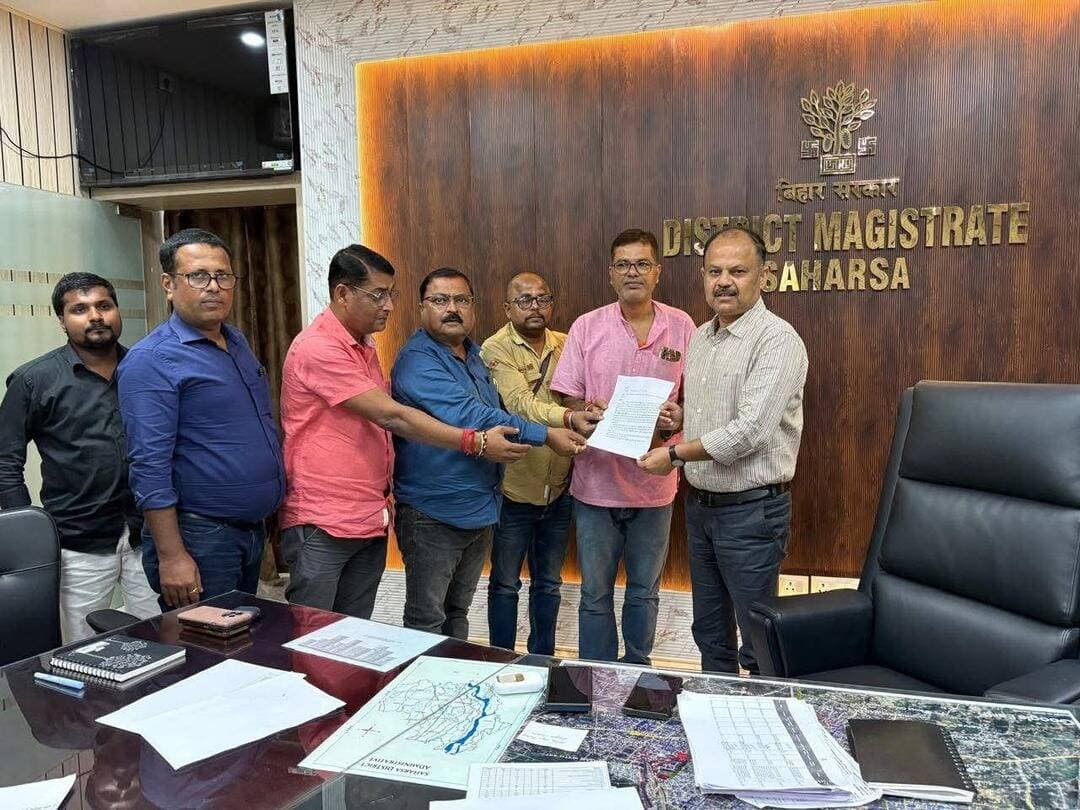 डीएम से ठोस कार्यवाई की उम्मीद, बस इंतजार कीजिए