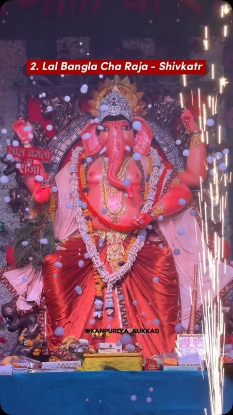 कानपुर के 11 भव्य गणेश पंडाल 🙏🐘✨
.
.
.
.
Follow @kanpuriya_nukkad for more