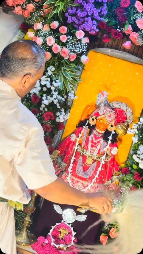 #नीमकरौरीधामइंदौर
#ram #hanuman #neemkarolibaba
