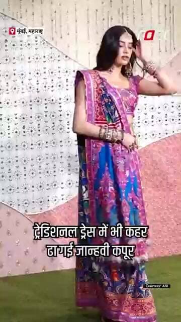 Janhvi Kapoor का ट्रेडिशनल लुक में दिखीं खूबसूरत #SHORTS #ytshorts #viralvideos