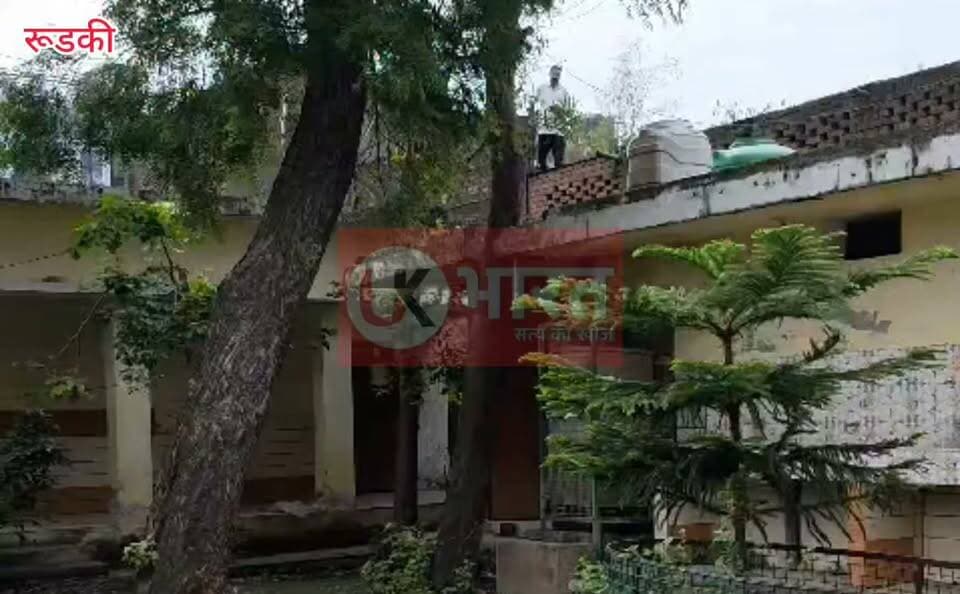 रुड़की रेंज क्षेत्र के लंढोरा मे बंदर को मारी गोली
वीडियो हुआ वायरल पूरी खबर जल्द UK भारत पर!