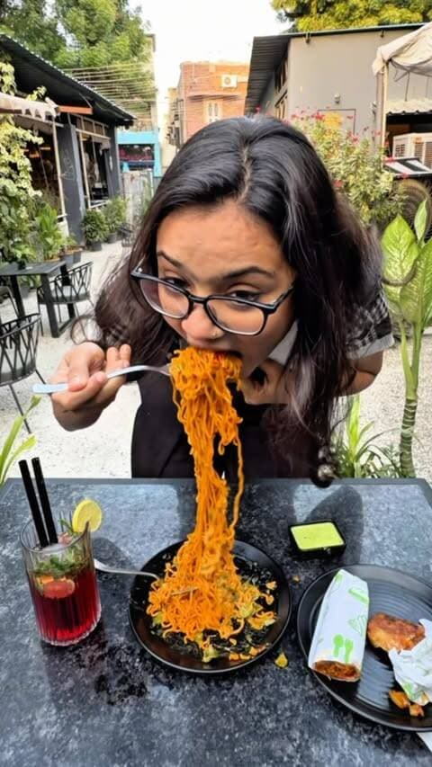 Food challenge 🤭
.
Khawan khande, jodhpur video, food challenge, viral food challenge, jodhpur khawan khande , jodhpur food